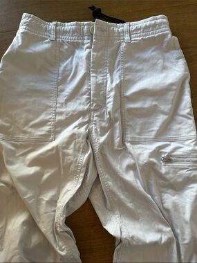 Men's Light White Elastic Waist Golf Pants, Medium